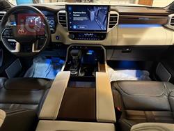 تويوتا سيكويا